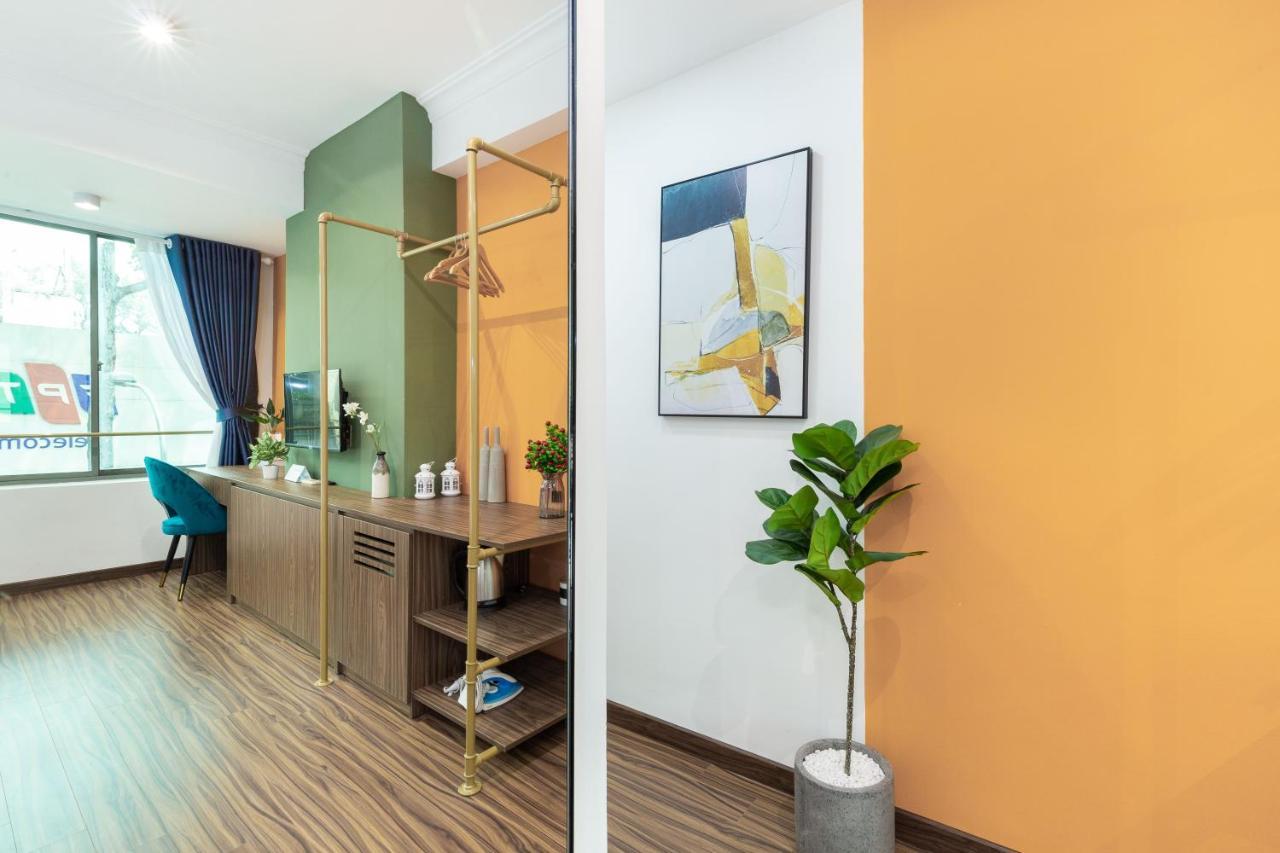 Cozrum Smart - First Target Hotel Ho Şi Min Exterior foto